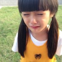齐刘海小女生qq头像萌:会哭会闹_WWW.TQQA.COM