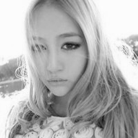 美女图片黑白头像_WWW.TQQA.COM