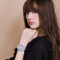 可爱头像女生真人:一朵小黄花_WWW.TQQA.COM