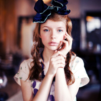 欧美气质复古女头像@_WWW.TQQA.COM