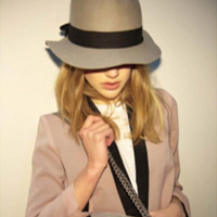 欧美头像女生超拽:愛情是神馬玩意:姐不稀罕_WWW.TQQA.COM