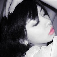 美女图片黑白头像_WWW.TQQA.COM