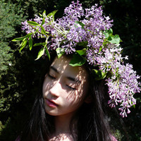 带花的女生头像:你是唯一不可替代_WWW.TQQA.COM
