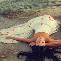 在海边的情侣头像一对2张:这种唯美意境好幸福_WWW.TQQA.COM