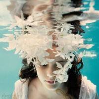 2016唯美欧美女生图片头像:暖色系_WWW.TQQA.COM