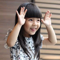 齐刘海可爱小女生QQ头像_WWW.TQQA.COM