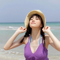 QQ唯美戴帽子女生头像:爱之深、恨之切_WWW.TQQA.COM
