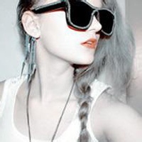 欧美头像女生女皇:精选淡然_WWW.TQQA.COM