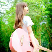 守着你的梦到永远:纯唯美情感qq头像女生_WWW.TQQA.COM