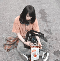 浪漫的情侣头像一左一右/2张_WWW.TQQA.COM