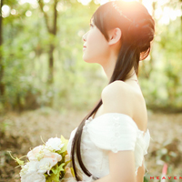 唯美阳光女生头像侧面:和你的记忆在慢慢褪色_WWW.TQQA.COM