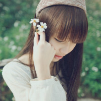 心里葬着未亡人:喜欢享受青春的森系意境女生头_WWW.TQQA.COM