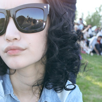 很酷的女生戴墨镜的非主流头像_WWW.TQQA.COM