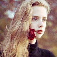 2016唯美欧美女生图片头像:暖色系_WWW.TQQA.COM