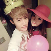相互牵绊的幸福双人QQ情侣头像图片:发现爱的所_WWW.TQQA.COM