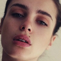 QQ欧美风意境女生头像_WWW.TQQA.COM