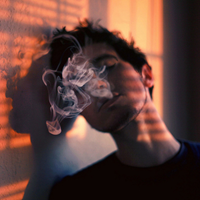 欧美QQ高清头像:一直会想你_WWW.TQQA.COM