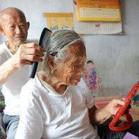 一世相爱的情侣无字头像:愿时光留住幸福_WWW.TQQA.COM