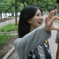 自搭QQ情侣头像:只不过想好好爱一个人_WWW.TQQA.COM