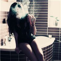 欧美风格女生头像_WWW.TQQA.COM