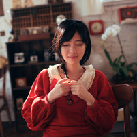 唯美略带伤感的女生头像_WWW.TQQA.COM