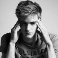 高清欧美男头像,明明爱你爱的想靠近_WWW.TQQA.COM