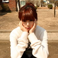 可爱乖乖女静态QQ头像_WWW.TQQA.COM