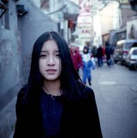 看见天上的微光:意境女生长发不带字qq头像_WWW.TQQA.COM