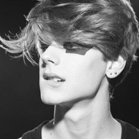 欧美成熟男人头像:我爱的大男人_WWW.TQQA.COM