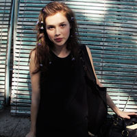 欧美气质复古女头像@_WWW.TQQA.COM