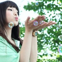 守着你的梦到永远:纯唯美情感qq头像女生_WWW.TQQA.COM