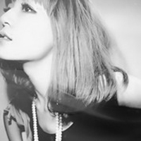 最美的其实不是爱情:夜店专场性感美女QQ头像_WWW.TQQA.COM