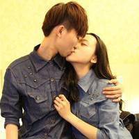 90后情侣kiss头像:时光盗不走爱人_WWW.TQQA.COM