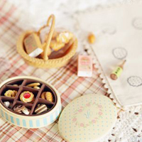 qq静态头像唯美小清新:QQ空间收藏必备精品头像大_WWW.TQQA.COM