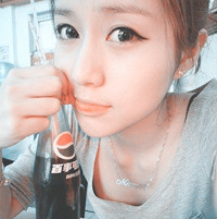 浪漫的情侣头像一左一右/2张_WWW.TQQA.COM