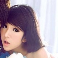 很有爱的情侣头像:一左一右_WWW.TQQA.COM