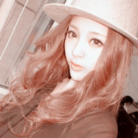 夏天戴帽子的唯美女生头像_WWW.TQQA.COM