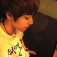 对你的珍惜叫不离不弃:qq情侣头像唯美:个性_WWW.TQQA.COM