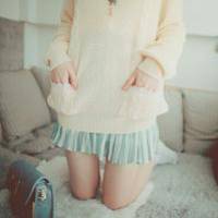 2016意境女生穿裙子QQ头像:白色加红色穿裙子头像_WWW.TQQA.COM