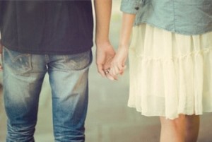 情侣头像图片一左一右+情侣签名图片_WWW.TQQA.COM