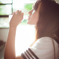 彼岸没有了等待:忍不住想疼惜的伤感唯美女生头_WWW.TQQA.COM