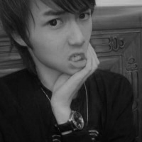 情侣头像一对两人两张:爱的平凡却深刻_WWW.TQQA.COM