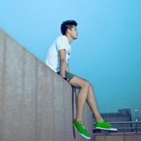 我只是希望你陪::成熟欧美范男生头像:想念每一_WWW.TQQA.COM