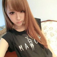 抱着小狗的可爱女生头像:卖萌是与身俱来的天赋_WWW.TQQA.COM
