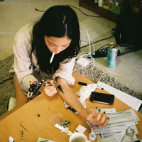 LOMO个性女生QQ头像_WWW.TQQA.COM