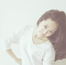 清纯意境阳光女生头像_WWW.TQQA.COM