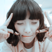 唯美小清新短发女生头像:回忆里寂寞模糊的小时_WWW.TQQA.COM