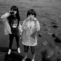 QQ黑白姐妹头像_WWW.TQQA.COM