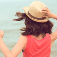 浪漫有意境的情侣头像_WWW.TQQA.COM