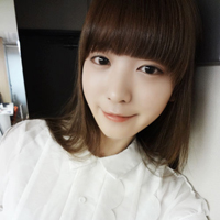 唯美小清新短发女生头像:回忆里寂寞模糊的小时_WWW.TQQA.COM